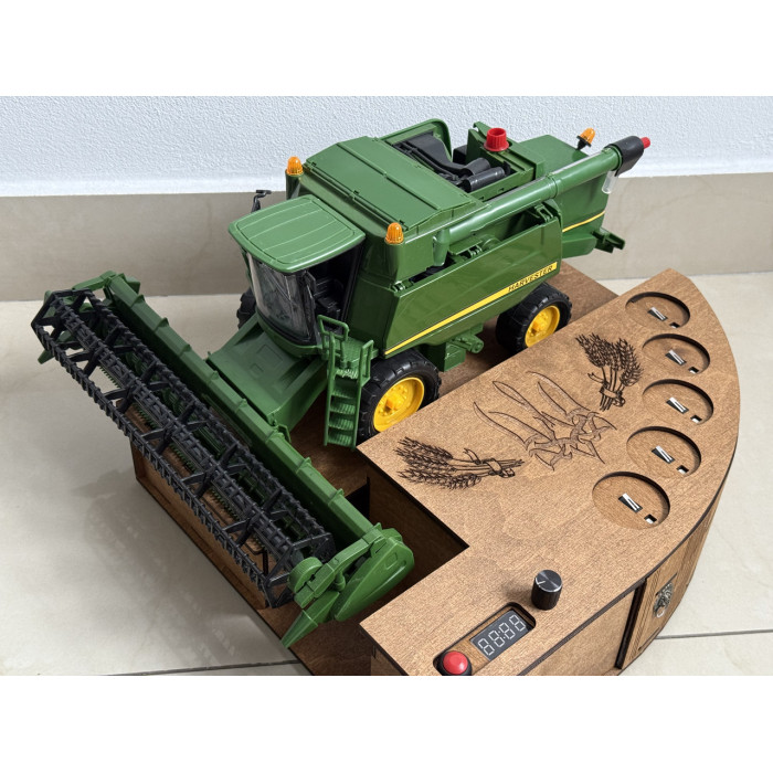 Алкогольный наливатор "Комбайн John Deere" на 5 рюмок (диспенсер алкоголя, алконаливатор)