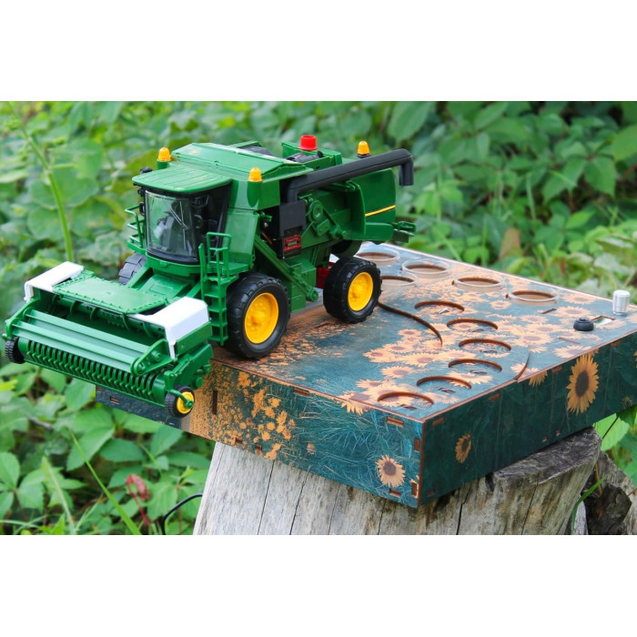 Автоматический наливатор алкоголя “Комбайн John Deere” на 4, 5 или 6 рюмок