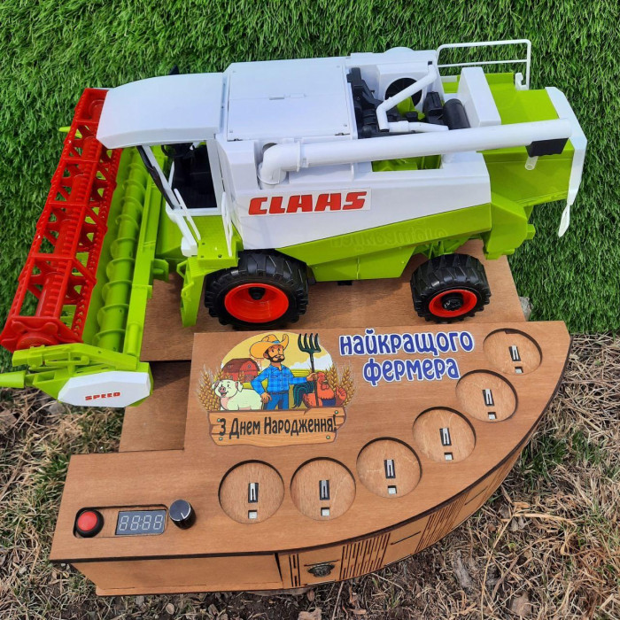 Наливатор алкогольных напитков Комбайн CLAAS MAXI на 6 рюмок